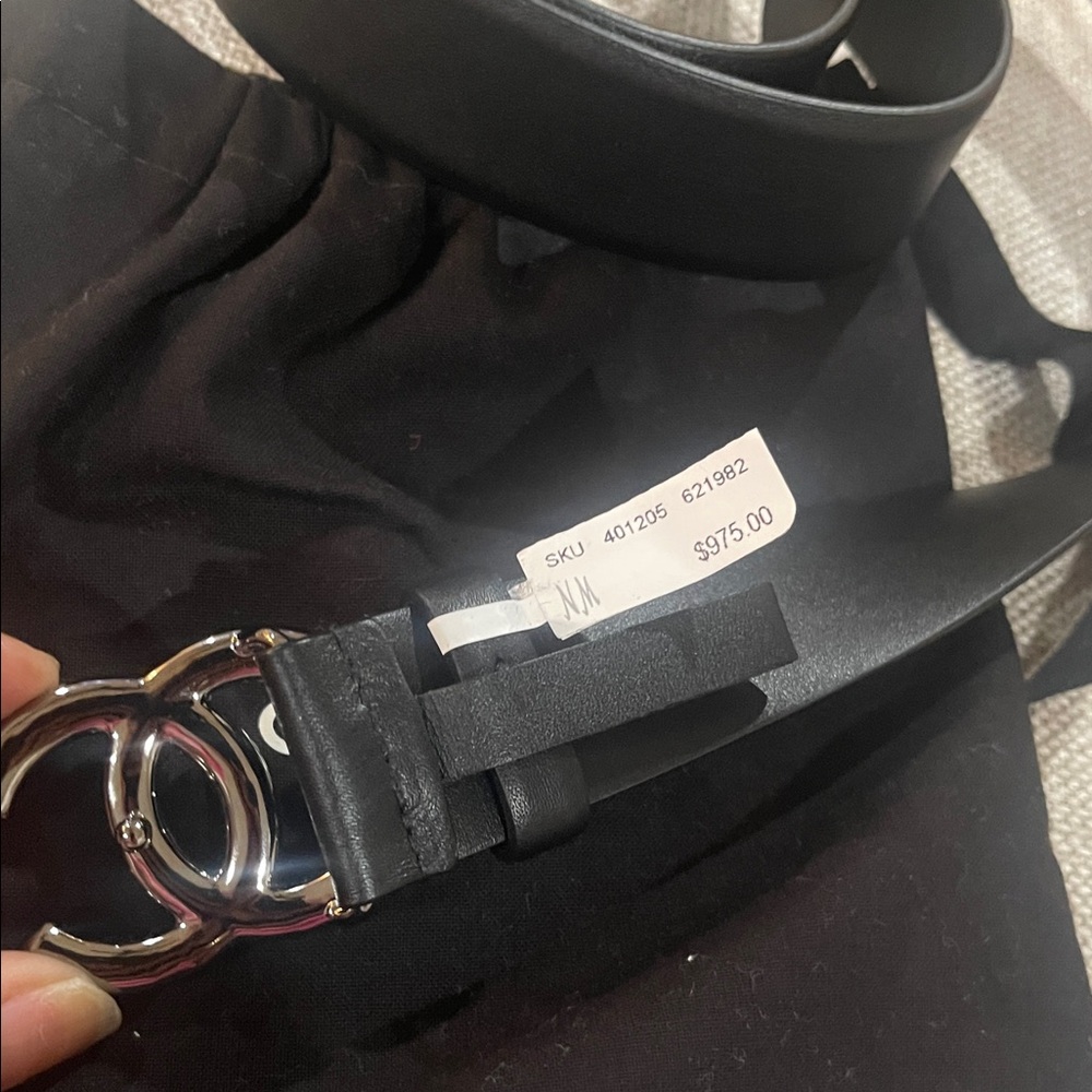 CHANEL Black Belt with Pearl and Crystal Logo - Picture 2 of 4